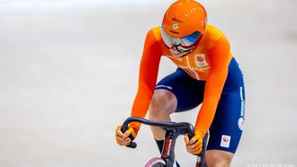BALLERUP - Lorena Wiebes tijdens de scratch race vrouwen op de eerste dag van het WK baanwielrennen in de Ballerup Super Arena. ANP IRIS VAN DEN BROEK