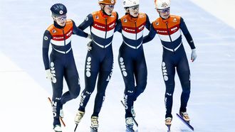 ROTTERDAM - (l-r) Xandra Velzeboer (NED), Suzanne Schulting (NED), Selma Poutsma (NED), Yara van Kerkhof (NED) tijdens de halve finale 3000 meter relay vrouwen op het WK shorttrack in Ahoy. ANP KOEN VAN WEEL