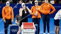 PARIJS - Kim Busch, Tessa Giele, Sam van Nunen en Marrit Steenbergen voorafgaand aan de 4x100 vrij tijdens de Olympische Spelen in de Franse hoofdstad. ANP KOEN VAN WEEL