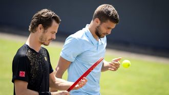 ROSMALEN - Wesley Koolhof (NED) en Nikola Mektic (CRO) in actie tegen Nathaniel Lammons (USA) en Jackson Withrow (USA) tijdens de finale heren dubbel van het Libema Open tennis toernooi in Rosmalen. ANP SANDER KONING