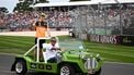 epa12802709 Oscar Piastri of McLaren rides in a Mini Moke during the drivers' parade at the 2026 Australian Grand Prix at Albert Park Circuit in Melbourne, Australia, 08 March 2026.  EPA/JOEL CARRETT EDITORIAL USE ONLY AUSTRALIA AND NEW ZEALAND OUT