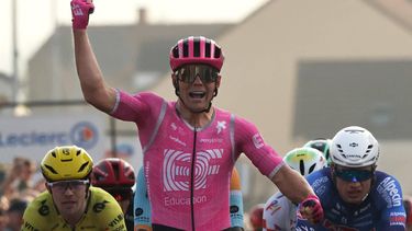 EF Education - EasyPost's US rider Luke Lamperti celebrates as he crosses the finish line to win the 1st stage of the Paris-Nice cycling race, 170.9 km between Achères and Carrières-sous-Poissy, on March 8, 2026. 
Anne-Christine POUJOULAT / AFP