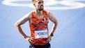 PARIJS - Khalid Choukoud komt over de finish van de marathon voor de mannen op de Olympische Spelen. De marathon wordt traditiegetrouw in het laatste weekend van de Spelen gelopen. ANP IRIS VAN DEN BROEK