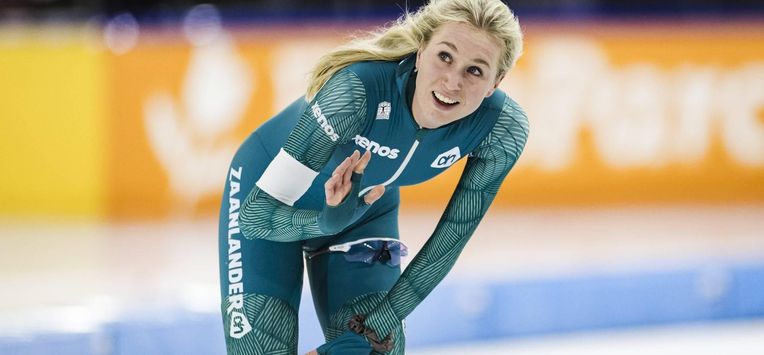 HEERENVEEN - Merel Conijn in actie tijdens de 5000m vrouwen op de slotdag van het olympisch kwalificatietoernooi langebaanschaatsen in Thialf. ANP ROBIN VAN LONKHUIJSEN
