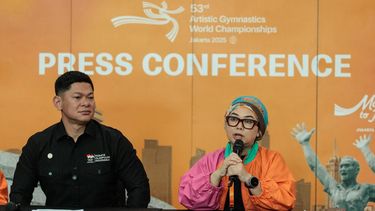 Indonesian Gymnastics Federation president Ita Yuliati (R) and Indonesian Olympic Committee president Raja Sapta Oktohari attend a press conference ahead of the 53rd Artistic Gymnastics World Championships at Indonesia Arena in Jakarta on October 10, 2025. Indonesia will not issue visas to Israeli athletes for the upcoming world artistic gymnastics championships in Jakarta, a minister said on October 9, citing the nation's support for Palestinians.
Yasuyoshi CHIBA / AFP
