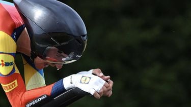 Lidl - Trek team's Italian rider Giulio Ciccone cycles during the 7th stage of the 111th edition of the Tour de France cycling race, 25,3 km individual time trial between Nuits-Saint-Georges and Gevrey-Chambertin, on July 5, 2024. 
Anne-Christine POUJOULAT / AFP