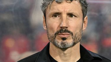 Belgium's Dutch head coach Mark van Bommel is seen ahead of the UEFA Nations League Group A1 football match between Belgium and France at King Baudouin Stadium in Brussels on September 28, 2026.  
NICOLAS TUCAT / AFP