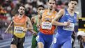 epa11980425 Alvaro De Arriba of Spain (L) competes in the Men's 800m Semifinals at the World Athletics Indoor Championships in Nanjing, China, 22 March 2025.  EPA/ANDRES MARTINEZ CASARES