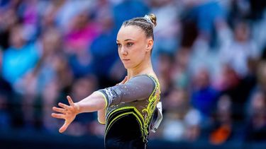 ROTTERDAM - Tisha Volleman op vloer tijdens de Olympische kwalificatiewedstrijd op het NK turnen in Ahoy Rotterdam. ANP IRIS VAN DEN BROEK