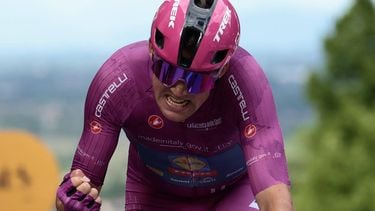 Lidl-Trek's Danish rider Mads Pedersen celebrates after victory as he crosses the finish of the 13th stage of the 108th Giro d'Italia cycling race of 180kms from Rovigo to Vicenza on May 23, 2025. 
Luca Bettini / AFP