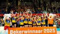 DEN BOSCH -  Draisma Dynamo viert de overwinning tijdens de dames finale van de nationale beker volleybal 2025 in Maaspoort Den Bosch. ANP IRIS VAN DEN BROEK