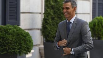 epa12366446 Spain's Prime Minister Pedro Sanchez arrives to the Lower House in Madrid, Spain, 10 September 2025, to attend the first question time after the summer holidays.  EPA/J.J. Guillen