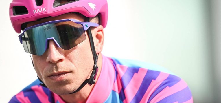 Unibet Rose Rockets' Dutch rider Dylan Groenewegen arrives for the start of the 'Bredene Koksijde Classic' one day cycling race, 203.4 km from Bredene to Koksijde, on March 20, 2026. 
ELIAS ROM / Belga / AFP