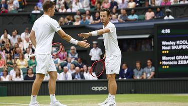 2023-07-15 16:56:32 epa10748292 Wesley Koolhof (R) of Netherlands and Neal Skupski (L) of Britain during the Men's Doubles final match against Horacio Zeballos of Argentina and Marcel Granollers of Spain at the Wimbledon Championships, Wimbledon, Britain, 15 July 2023.  EPA/TOLGA AKMEN   EDITORIAL USE ONLY