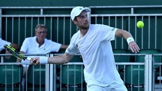 epa12207183 Botic van de Zandschulp of the Netherlands in action during the Men's 1st round match against Matteo Arnaldi of Italy at the Wimbledon Championships, Wimbledon, Britain, 30 June 2025.  EPA/DANIEL HAMBURY  EDITORIAL USE ONLY EDITORIAL USE ONLY