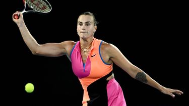 epa12690016 Aryna Sabalenka of Belarus in action during the women’s semifinal against Elina Svitolina of Ukraine on day 12 of the 2026 Australian Open tennis tournament in Melbourne, Australia, 29 January 2026.  EPA/JOEL CARRETT  AUSTRALIA AND NEW ZEALAND OUT