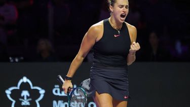 Belarus' Aryna Sabalenka reacts after a point against Italy's Jasmine Paolini during their women's singles tennis match at the WTA Finals Championship in Riyadh on November 4, 2024. 
Fayez NURELDINE / AFP