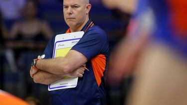 epa12199313 The Netherlands' head coach Joel Banks reacts during the FIVB Volleyball Men's Nations League match between the Netherlands and Germany in Belgrade, Serbia, 26 June 2025.  EPA/ANDREJ CUKIC
