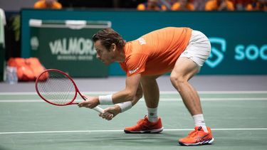 epa11606570 Wesley Koolhof (pictured) and Botic van de Zandschulp of the Netherlands play against Andrea Vavassori and Simone Bolelli of Italy during the Davis Cup Finals Group A match between Italy and the Netherlands in Bologna, Italy, 15 September 2024.  EPA/MAX CAVALLARI