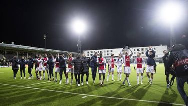 BODØ - Ajax viert de 1-2 overwinning na afloop van de UEFA Conference League play-off wedstrijd tussen FK Bodø/Glimt en Ajax Amsterdam in het Aspmyra Stadion op 22 februari 2024 in Bodø, Noorwegen. ANP VINCENT JANNINK