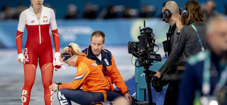 MILAAN - Marijke Groenewoud en coach Jillert Anema tijdens de 1500 meter bij het langebaanschaatsen in het Milano Speed Skating Stadium op de Olympische Winterspelen van Milaan. SEM VAN DER WAL / ANP