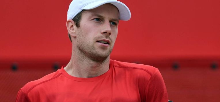 epa13046586 Botic Van De Zandschulp of the Netherlands during his match against Tommy Paul of the USA during the Queen's Club Championships tennis tournament, Britain, 18 June 2026.  EPA/ANDY RAIN