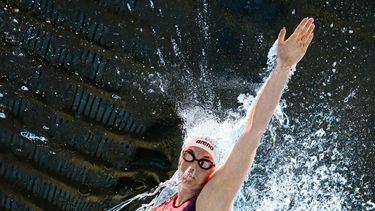 Netherlands' swimmer Marrit Steenbergen competes during the final of the women's 100m freestyle swimming event during the LEN European Aquatics Championships at the Olympic Aquatic Centre in Saint-Denis, northern suburbs of Paris, on August 11, 2026. 
Sébastien BOZON / AFP