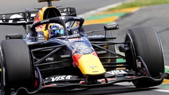 MELBOURNE - Max Verstappen (Red Bull Racing) tijdens de race op het Albert Park Circuit in aanloop naar de Grote Prijs van Australië. SANDER KONING / ANP