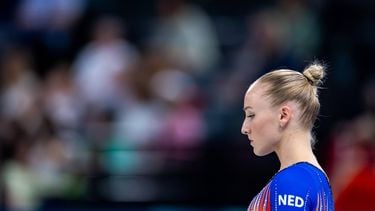 PARIJS - Sanne Wevers tijdens de kwalificaties vrouwen bij het turnen tijdens de Olympische Spelen in Frankrijk. De turners kunnen zich kwalificeren voor de teamfinale en individuele finales. ANP IRIS VAN DEN BROEK