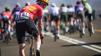 Team Uno-X Mobility's Norvegian rider Alexander Kristoff looks back during the second stage of the AlUla Tour cycling race, 158 km from Alula Old Town to Bir Jaydah Mountain Wirkah, on January 29, 2025. 
Loic VENANCE / AFP