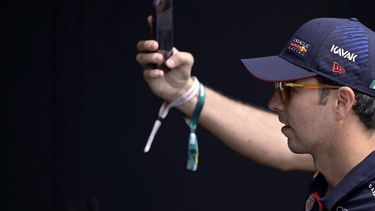 2023-11-03 13:18:43 F1 Red Bull Racing's Mexican driver Sergio Perez arrives for a free practice at the Jose Carlos Pace racetrack in Sao Paulo, Brazil, on November 3, 2023, ahead of the Formula One Brazil Grand Prix. 
DOUGLAS MAGNO / AFP