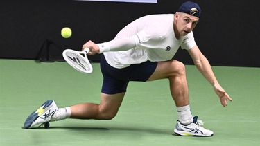 epa11669400 Tallon Griekspoor of the Netherlands in action during the semi final BNP Paribas Nordic Open ATP tennis singles match against Grigor Dimitrov of Bulgaria at the Royal Tennis Hall, in Stockholm, Sweden, 19 October 2024.  EPA/Claudio Bresciani/TT SWEDEN OUT