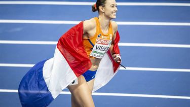 APELDOORN - Nadine Visser wint de 60 meter horden finale voor vrouwen op de tweede dag van het EK Indoor atletiek in Omnisport Apeldoorn. ANP ROBIN VAN LONKHUIJSEN