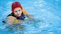 DOHA - Laura Aarts tijdens de kwartfinale van de dameswaterpolowedstrijd tussen Nederland en Hongarije op de FINA Wereldkampioenschappen zwemmen Doha 2024. ANP KOEN VAN WEEL