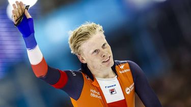 HEERENVEEN - Tim Prins (NED) reageert na de 1000 meter mannen op het EK afstanden schaatsen in het Thialf stadion. ANP VINCENT JANNINK