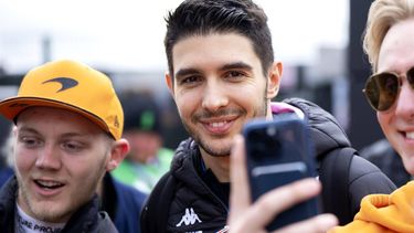 SILVERSTONE - Esteban Ocon (Alpine) voorafgaand aan de GP van Groot-Brittannie. ANP SANDER KONING