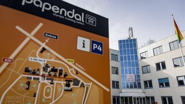 ARNHEM - Exterieur van het kantoor van de Nederlandse sportorganisatie NOC*NSF op Nationaal Sportcentrum Papendal bij Arnhem. ANP SEM VAN DER WAL