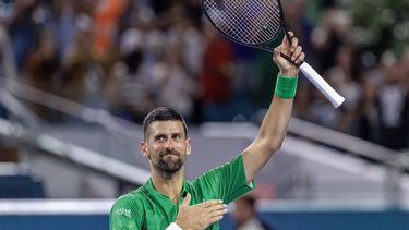 epa11988634 Novak Djokovic of Serbia celebrates his victory against Lorenzo Musetti of Italy during their Men's Singles 4th Round at the 2025 Miami Open tennis tournament at the Hard Rock Stadium in Miami, Florida, USA, 25 March 2025.  EPA/CRISTOBAL HERRERA-ULASHKEVICH