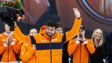 TILBURG - Sjinkie Knegt neemt afscheid tijdens de laatste dag van de Europese kampioenschappen shorttrack. Dit EK was een laatste krachtmeting voor de shorttrackers op weg naar de Olympische Spelen van Milaan. IRIS VAN DEN BROEK / ANP