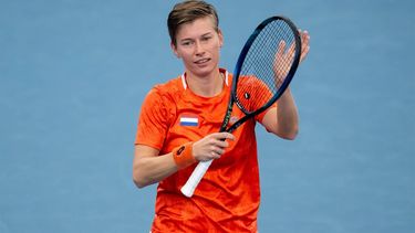 epa11049018 Demi Schuurs of the Netherlands celebrates winning a Group F mixed doubles tennis match of the 2024 United Cup against Ulrikke Eikeri and Casper Ruud of Norway at Ken Rosewall Arena in Sydney, Australia, 30 December 2023.  EPA/STEVEN MARKHAM AUSTRALIA AND NEW ZEALAND OUT