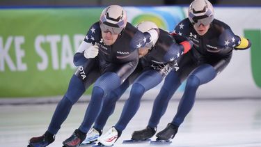 epa10300459 Ethan Cepuran, Casey Dawson, and Emery Lehman of the US in action during the men's team pursuit race of the ISU Speed Skating World Cup, in Stavanger, Norway, 11 November 2022.  EPA/JAN KARE NESS  NORWAY OUT