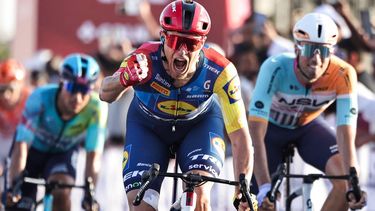 Lidl-Trek's Italian rider Jonathan Milan reacts after crossing the finish line first during the fourth stage of the UAE Tour cycling event in al-Fujairah on February 19, 2026. 
Fadel SENNA / AFP