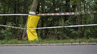 epa11628329 The suspected accident site on the descent down to Kuesnacht, where Swiss cyclist Muriel Furrer crashed on the previous day, in Kuesnacht, Switzerland, 27 September 2024. Swiss U19 rider Muriel Furrer crashed in the junior women's race for reasons that are still unclear. She is in a very critical condition.  EPA/TIL BUERGY