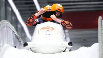 epa12751686 Dave Wesselink and Jelen Franjic of Netherlands after Heat 4 in the 2-Man of the Bobsleigh competitions at the Milano Cortina 2026 Winter Olympic Games, in Cortina d'Ampezzo, Italy, 17 February 2026.  EPA/ANDREA SOLERO