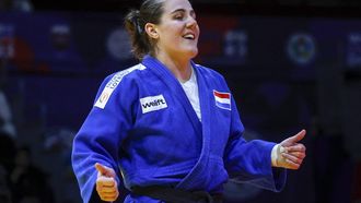 The Netherlands' Guusje Steenhuis celebrates defeating China's Ma Zhenzhao (not pictured) in their women's -78Kg bronze medal bout at the World Judo Championship in Doha on May 12, 2023. 
KARIM JAAFAR / AFP