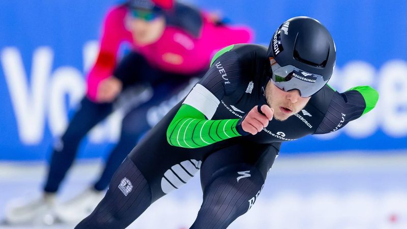 HEERENVEEN - Marcel Bosker in actie op de 1500 meter allround tijdens de tweede en laatste dag van het NK Allround & Sprint. IRIS VAN DEN BROEK / ANP
