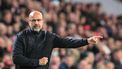PSV Eindhoven's Dutch coach Peter Bosz gestures on the touchline towards his players during the UEFA Champions League, league phase football match between PSV Eindhoven and Napoli at the Philips Stadium, in Eindhoven, on October 21, 2025. 
NICOLAS TUCAT / AFP