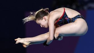 epa11125550 Else Praasterink of Netherlands  competes at the Women 10m Platform preliminaries during the FINA World Aquatics Championships Doha 2024 in Doha, Qatar, 04 February 2024.  EPA/MOHAMED MESSARA