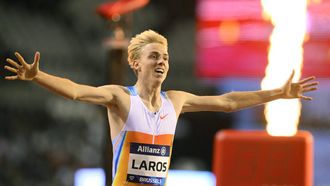 Netherlands' Niels Laros celebrates as he crosses the line to win the Men's 1500m event of the Diamond League athletics meeting at the King Baudouin Stadium in Brussels on August 22, 2025. 
JOHN THYS / AFP