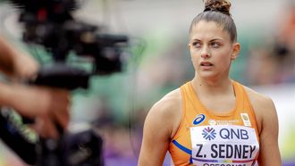 EUGENE - Zoe Sedney in actie tijdens de series van de 100 meter horden op de negende dag van de wereldkampioenschappen atletiek in het Hayward Field stadion. ANP ROBIN VAN LONKHUIJSEN